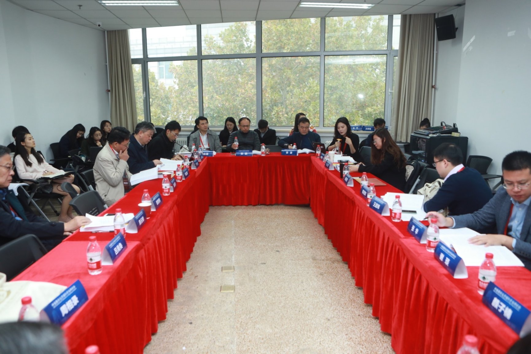 ../../../Volumes/张小咩 15210692537/唐宋会照片/1103/DCIM/100EOS5D/7J