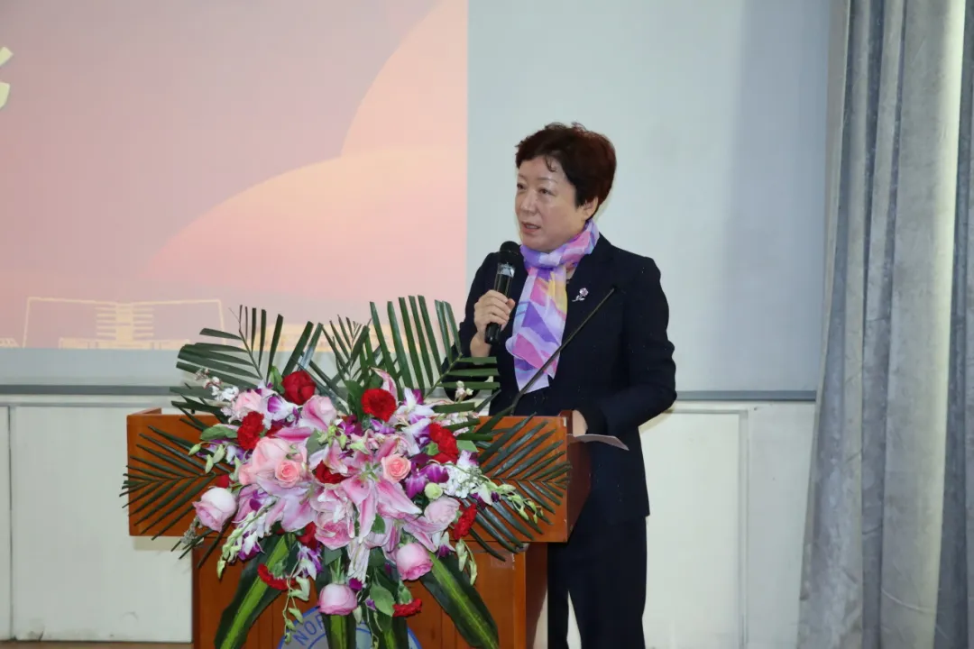 31太阳集团官网  张燕玲老师.jpg